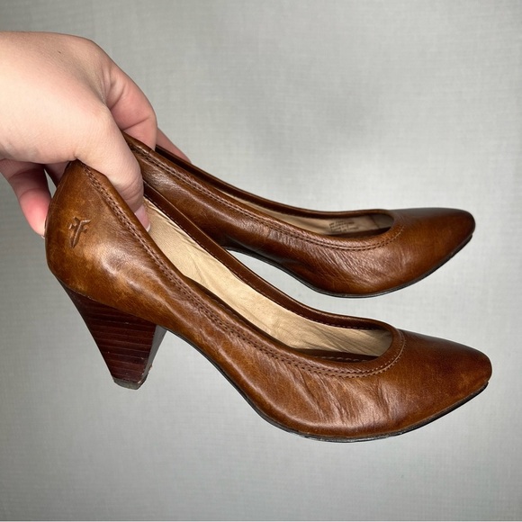 FRYE | Brown Leather Heeled‎ Pumps 6 Woman’s Regina - Picture 1 of 7